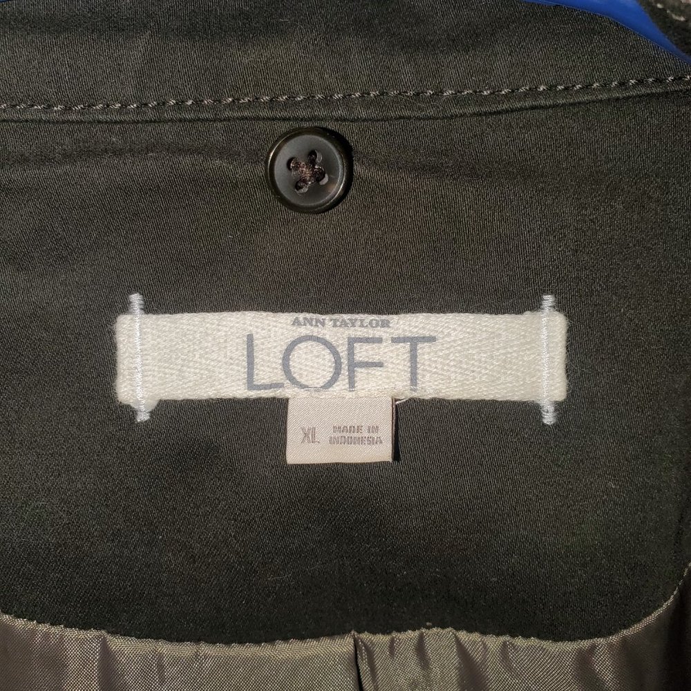 Loft Jacket - Picture 4 of 4